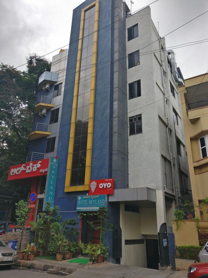 Hotel Skyland Bangalore Exterior photo